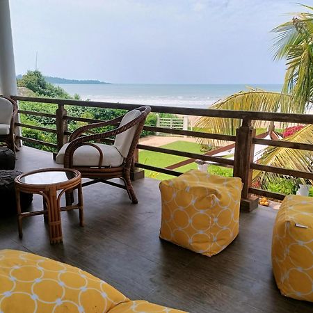 Santi Beach House With Pool & Beach Weligama Bilik gambar