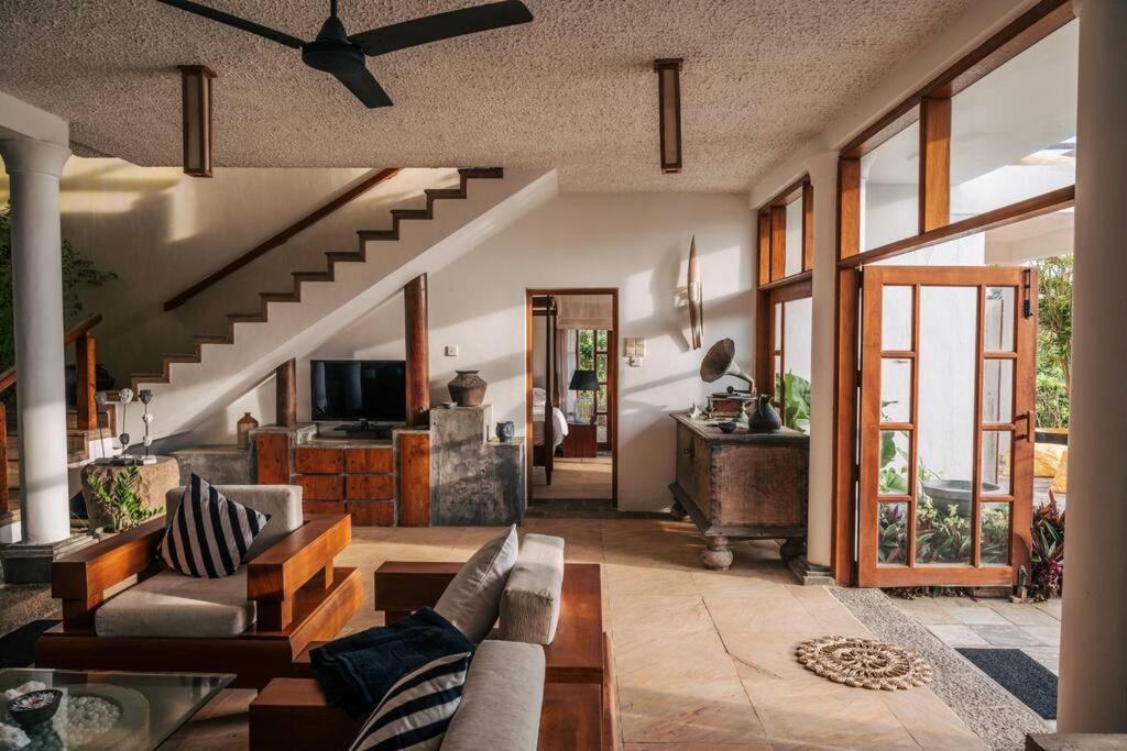 Santi Beach House With Pool & Beach Weligama Luaran gambar