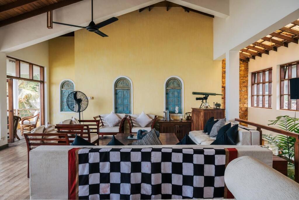 Santi Beach House With Pool & Beach Weligama Luaran gambar