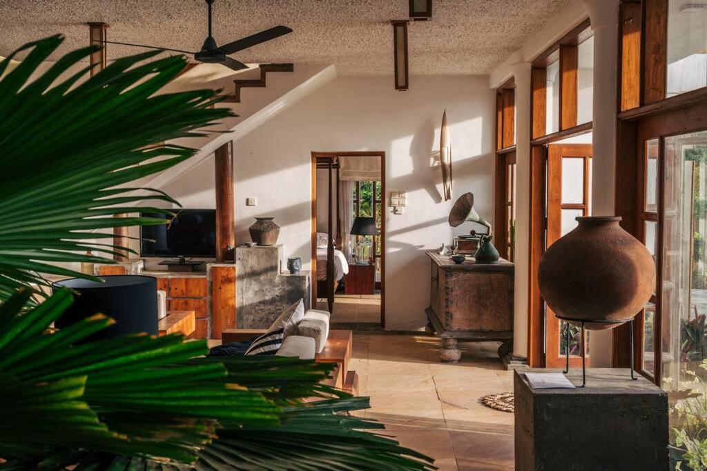 Santi Beach House With Pool & Beach Weligama Luaran gambar
