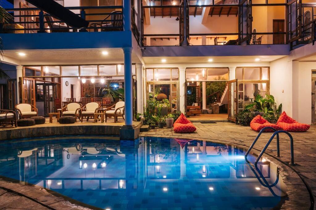 Santi Beach House With Pool & Beach Weligama Luaran gambar