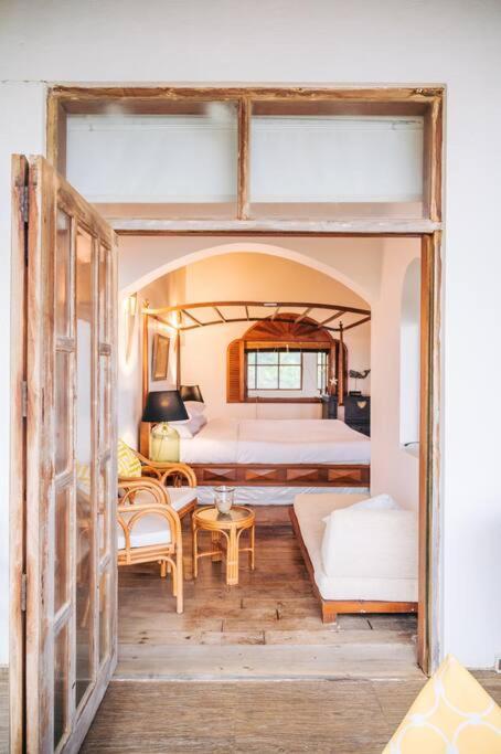 Santi Beach House With Pool & Beach Weligama Luaran gambar