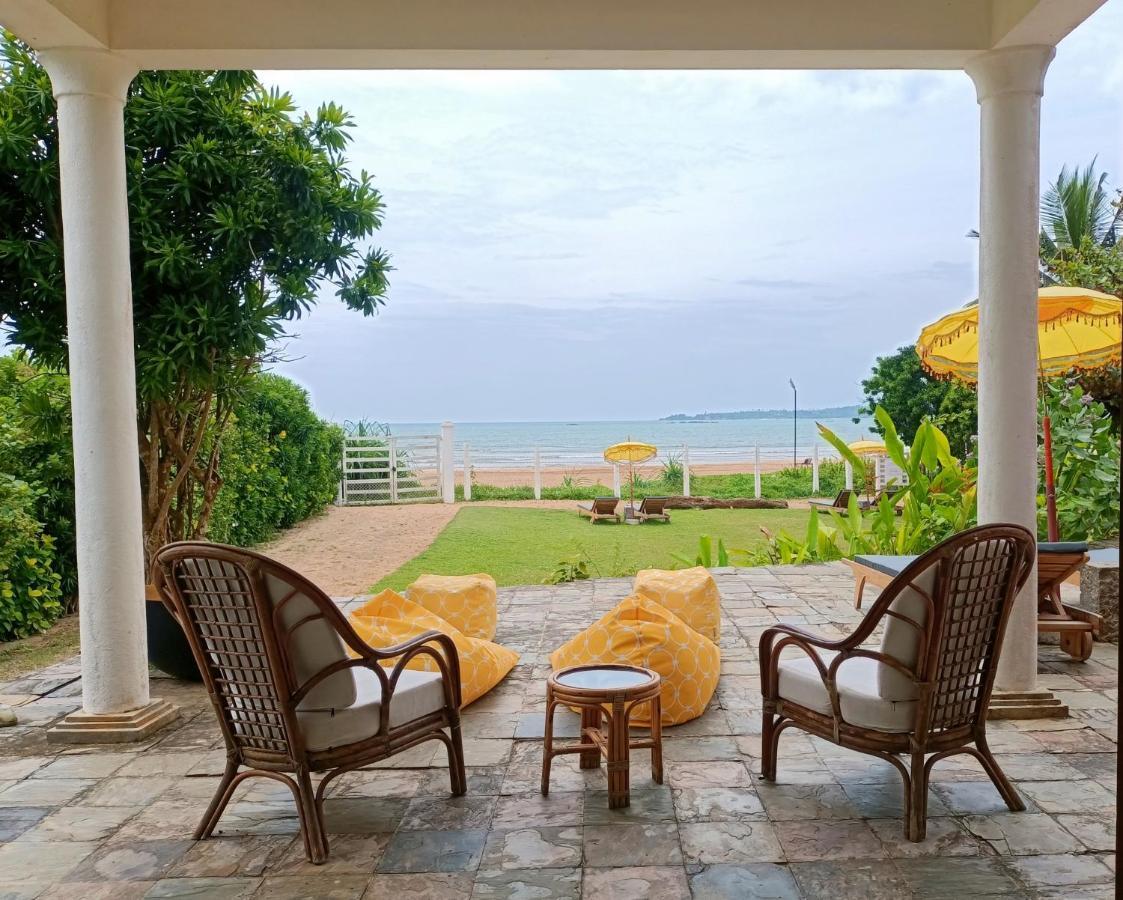 Santi Beach House With Pool & Beach Weligama Luaran gambar