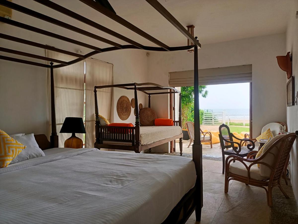 Santi Beach House With Pool & Beach Weligama Luaran gambar