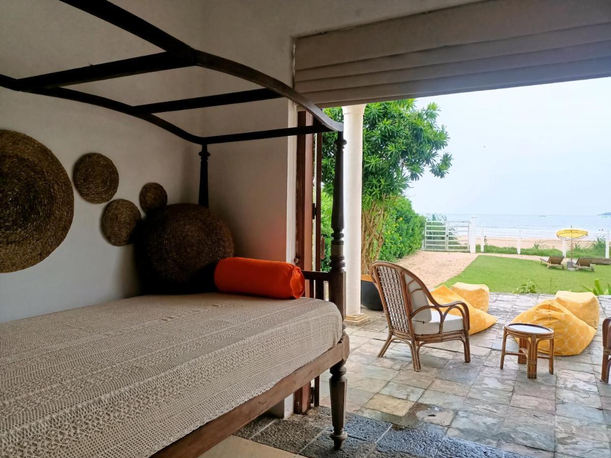 Santi Beach House With Pool & Beach Weligama Luaran gambar